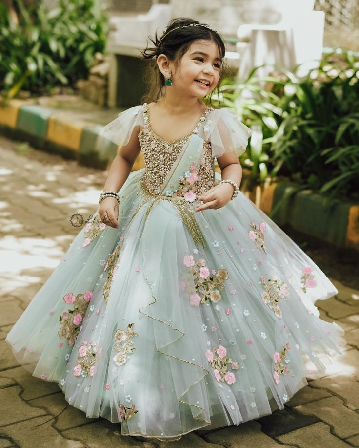 Frocks & Dresses