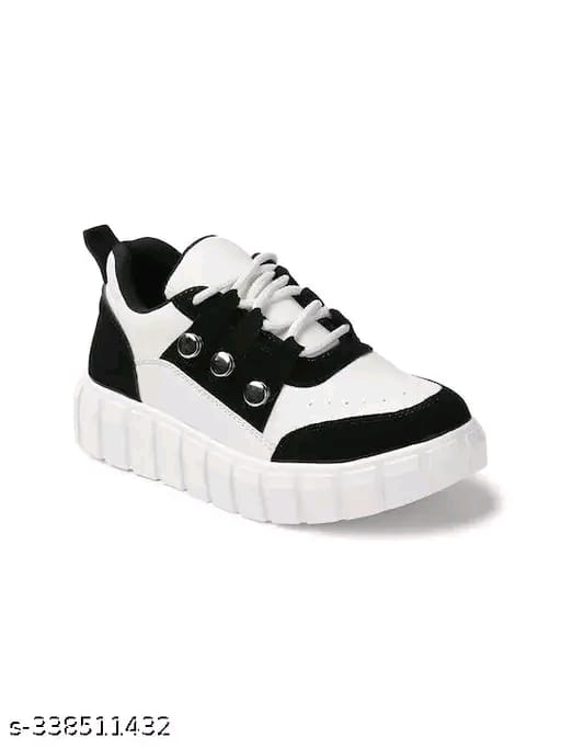 WOMEN SNEAKER