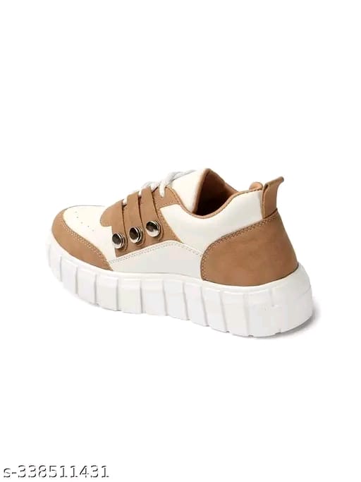 WOMEN SNEAKER