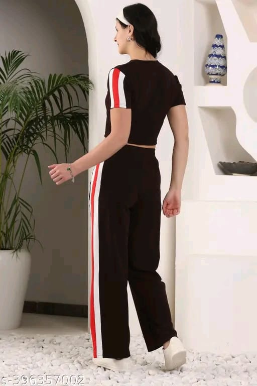 Selecting Fashion Women's Top & Bottom Set Gym Wear | Jogging Wear | Sport Wear | Running Suits For womens | Strip Wear