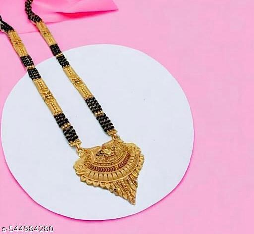 Beautifull Mangalsutras For Women , Big Pendent Mangalsutra For Women
