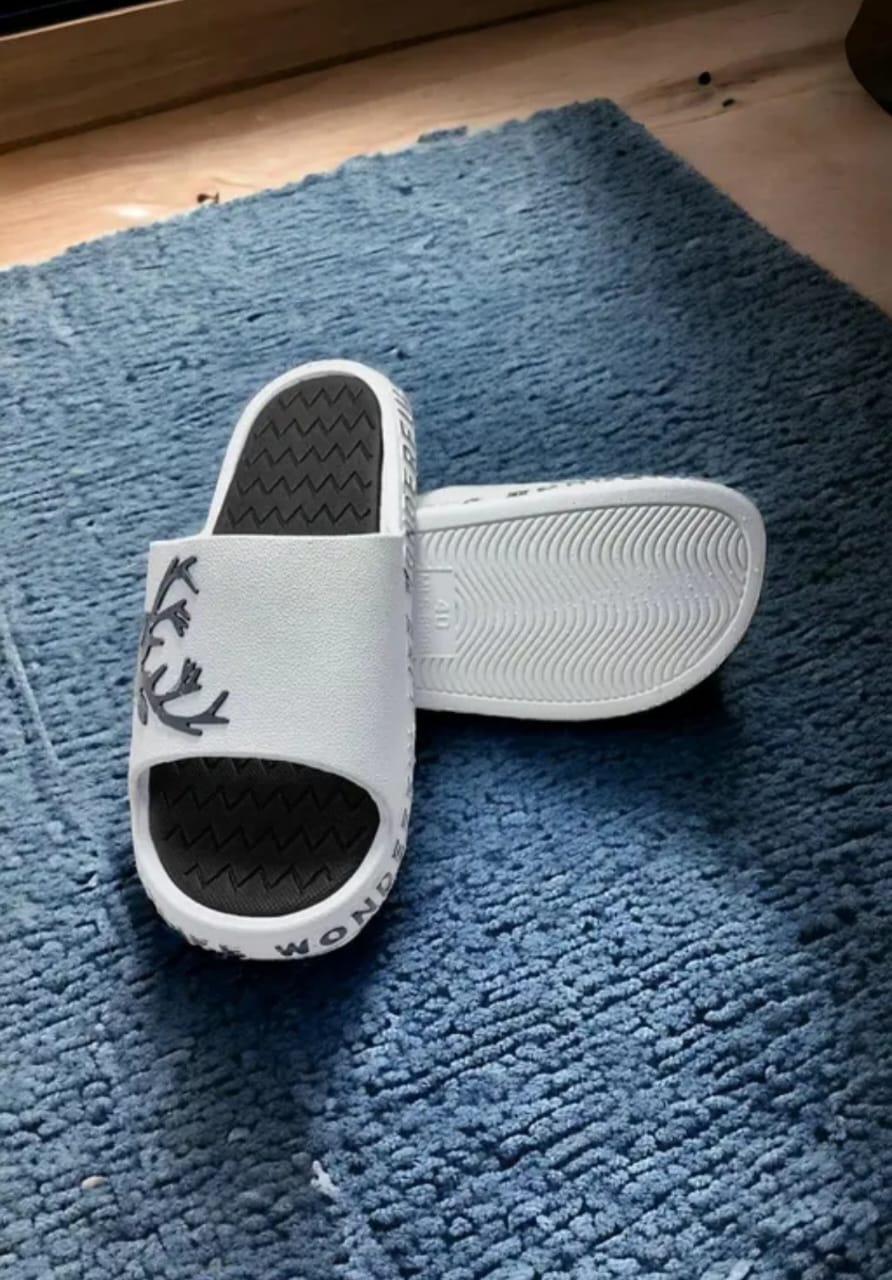 Fabbmate Comfortable Flip Flops Slippers for Men