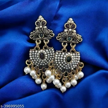 Unique Trendy earrings studs , white earring's ,women's earring's || Fashionable Earrings for Women#fastive earring's #fancy earring's #latest earring's