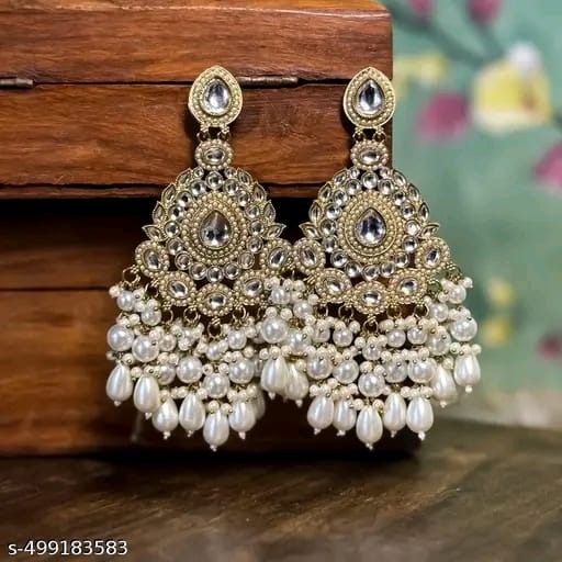 Pack of 1 Gold Earrings for Women and Girls