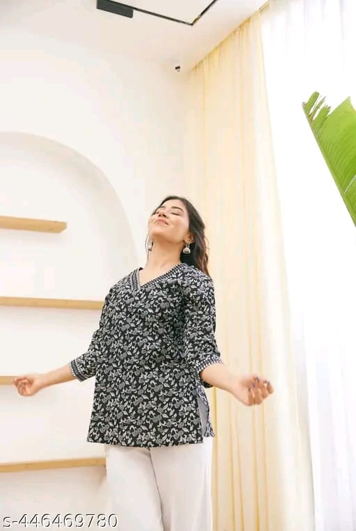 Women Trending Bollywood Style Short Kurta