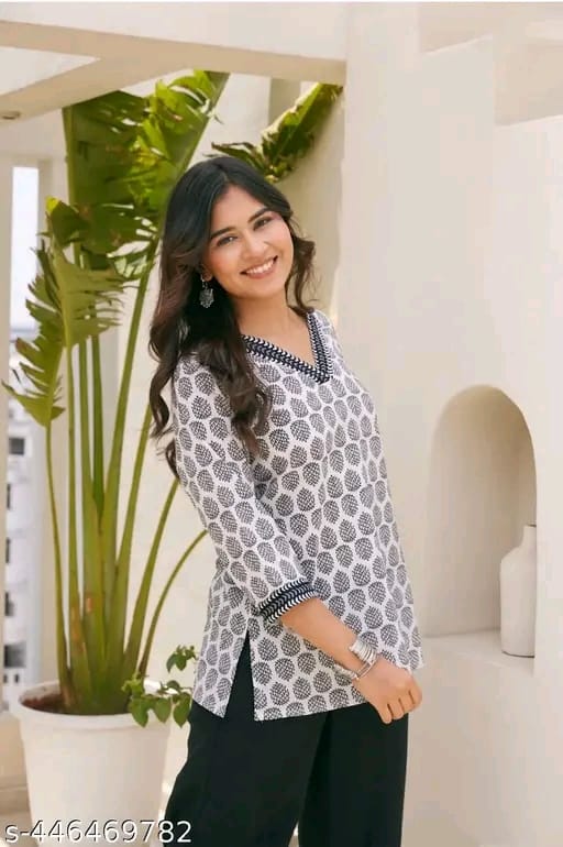 Women Trending Bollywood Style Short Kurta