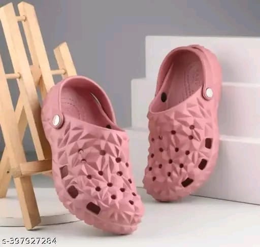 Stylish & Trending clogs for women New Stylish ,Comfortable And Fashionable Clogs