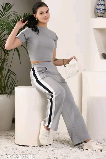 Selecting Fashion Women's Top & Bottom Set Gym Wear | Jogging Wear | Sport Wear | Running Suits For womens | Strip Wear
