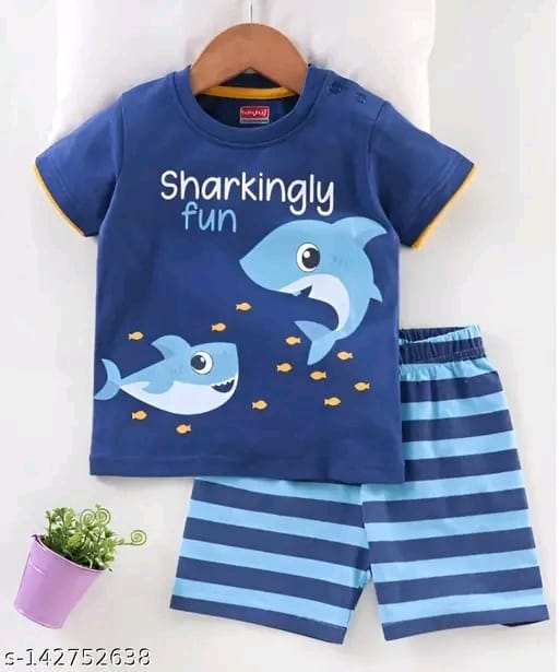 TRENDY BOYS PRINTED T-SHIRT AND PANT