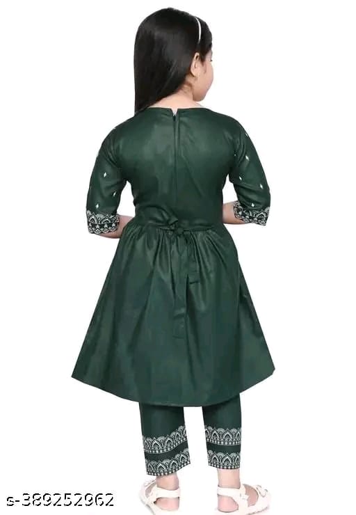 Baby Girl's Rayon Printed Round Neck Naira Cut Kurti With Pant (Navy Blue)