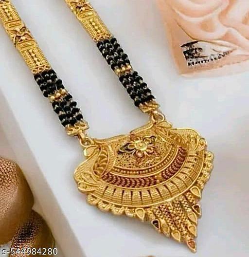 Beautifull Mangalsutras For Women , Big Pendent Mangalsutra For Women